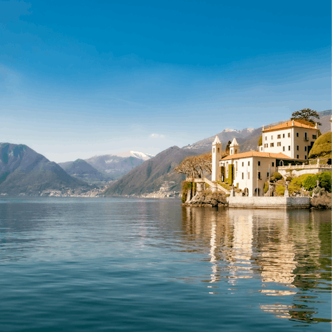 Take a tranquil boat trip around Lake Como