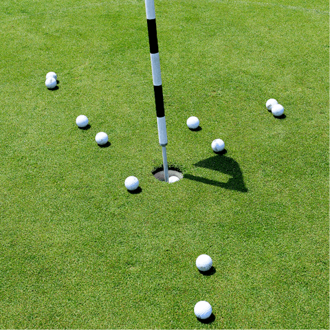 Hit the links at nearby Golf du Barbadoux