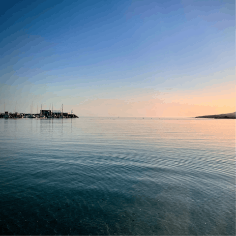 Drive just ten minutes to the white sand beaches and popular restaurants of Caleta de Fuste