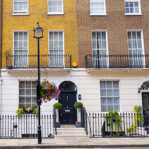 Stay in the central London location of Battersea