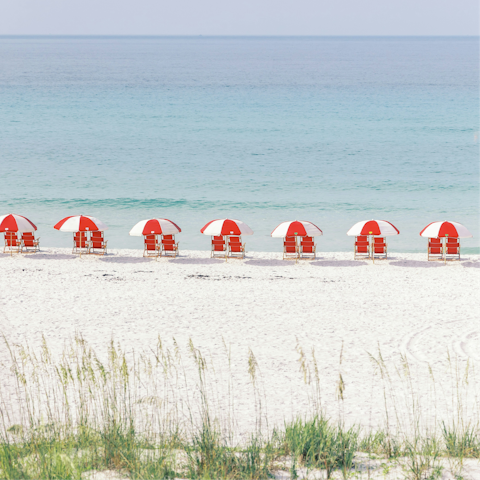 Explore the white-sand beaches of the Florida Panhandle