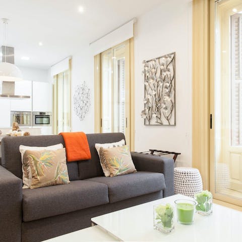 Sip a cold cerveza and unwind in the living room after a day of sightseeing