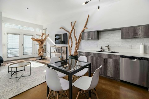 Cook, eat, and unwind in one light-filled room
