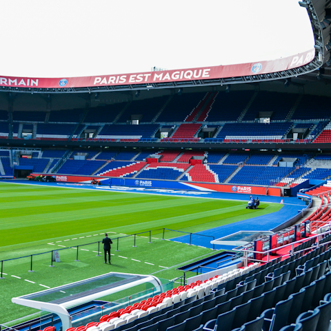 Walk fifteen minutes north to Parc des Princes, home of Paris Saint Germain