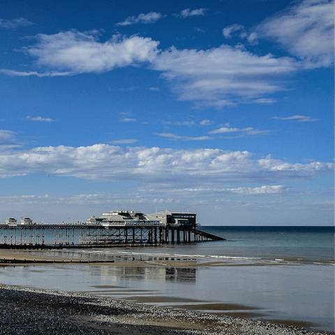 Walk eight minutes to get to the shores of Cromer Beach