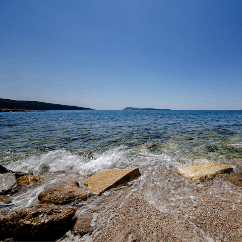 Stroll to your private mooring and cruise around the coast in a speedboat