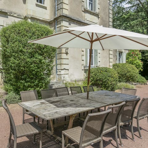 Eat in the sunshine on the beauteous grounds