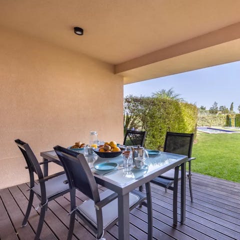 Enjoy alfresco feasts on the patio
