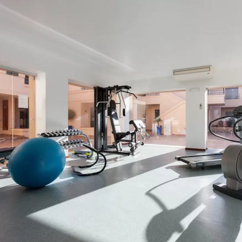Start your says with a workout in the shared gym