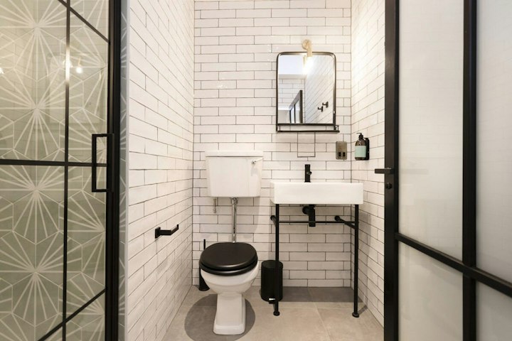 Bathroom photo