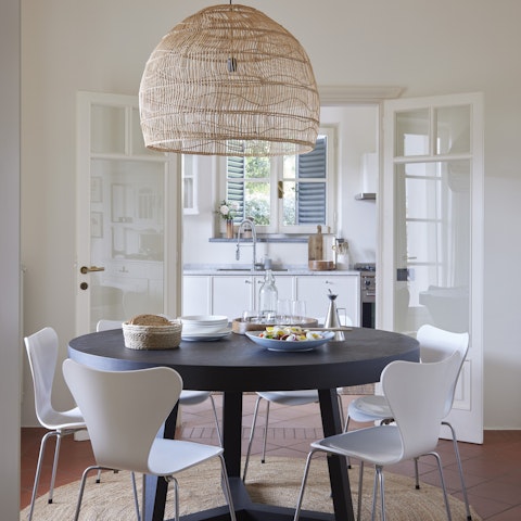 Tuck into crostata and coffee in the pretty kitchen