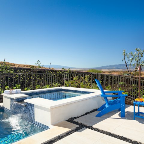 Unwind body and mind in the private hot tub