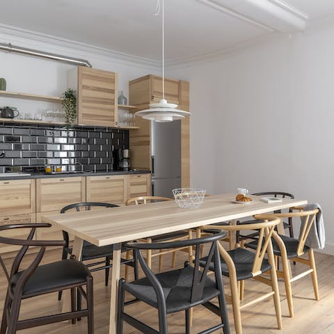 Fire up the coffee machine and get together for lazy breakfasts – there's room for you all