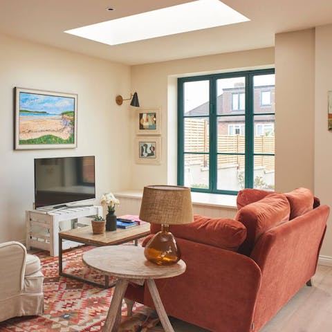 Savour cosy evenings at home or walk to a local restaurant