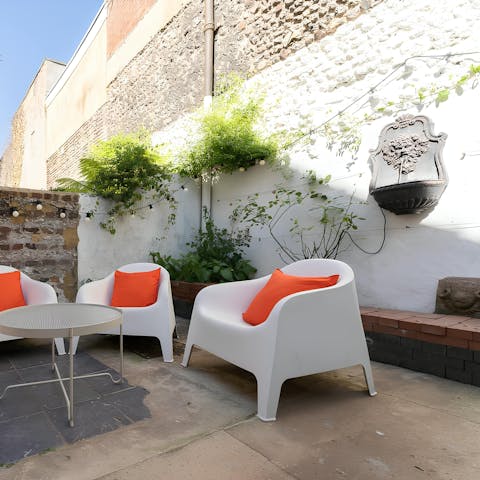 Enjoy cocktails and giggles in the garden