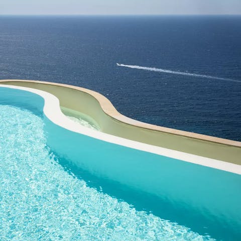 Enjoy uninterrupted sea views from the private infinity pool