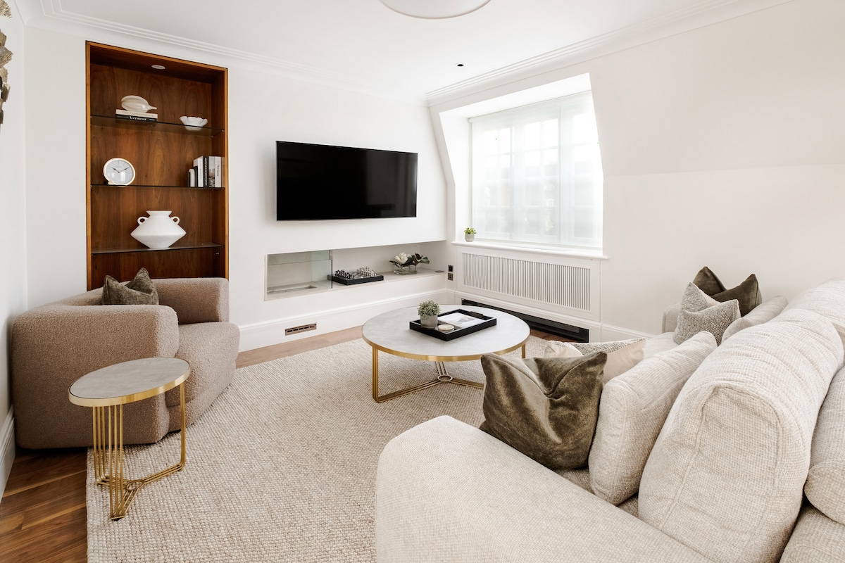 Champagne in Mayfair