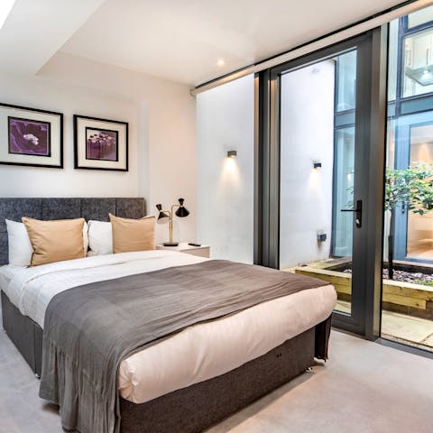 Sleep soundly in the tranquil bedrooms with direct access to the open air