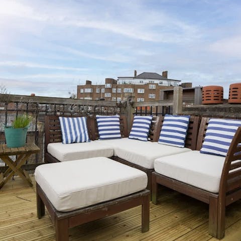 Spend sunny evenings on the roof terrace