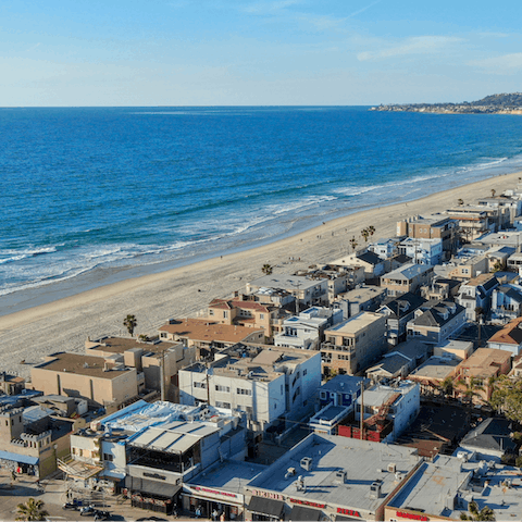 Walk to Mission Beach in a matter of seconds