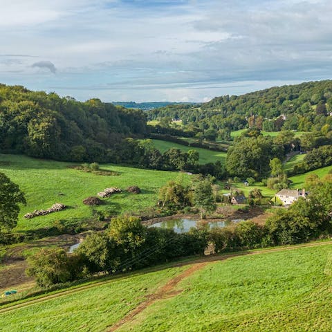 Stroll along the Cotswold Way and feel inspired by the rolling hills