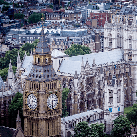 Hop on the nearby train and you'll be in central London in just 15-minutes