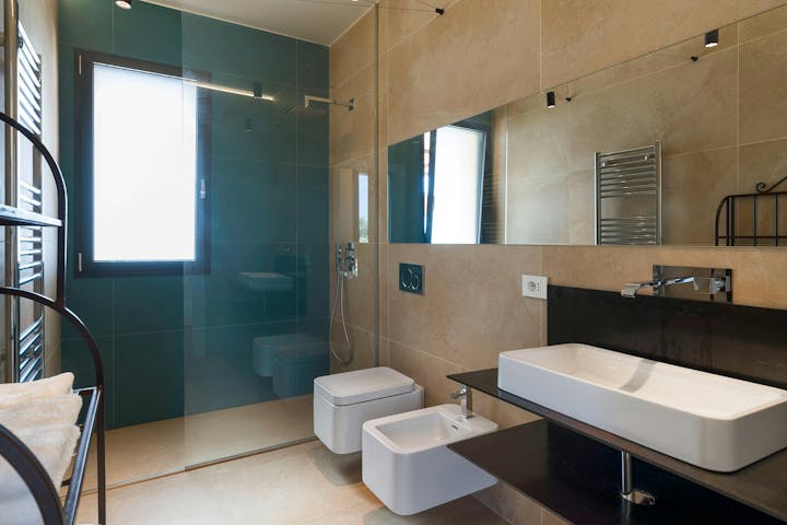 Bathroom photo