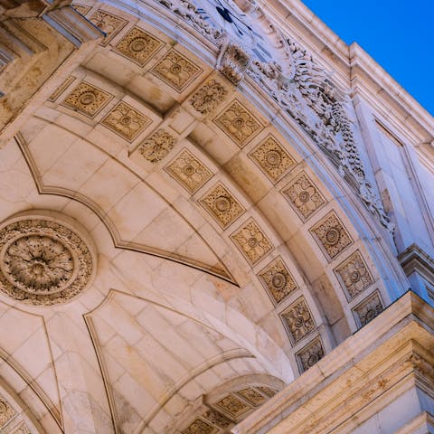 Get a sense of the city’s history at the Castelo de S. Jorge nearby