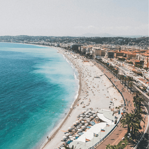 Spend an afternoon on the golden beaches of Nice