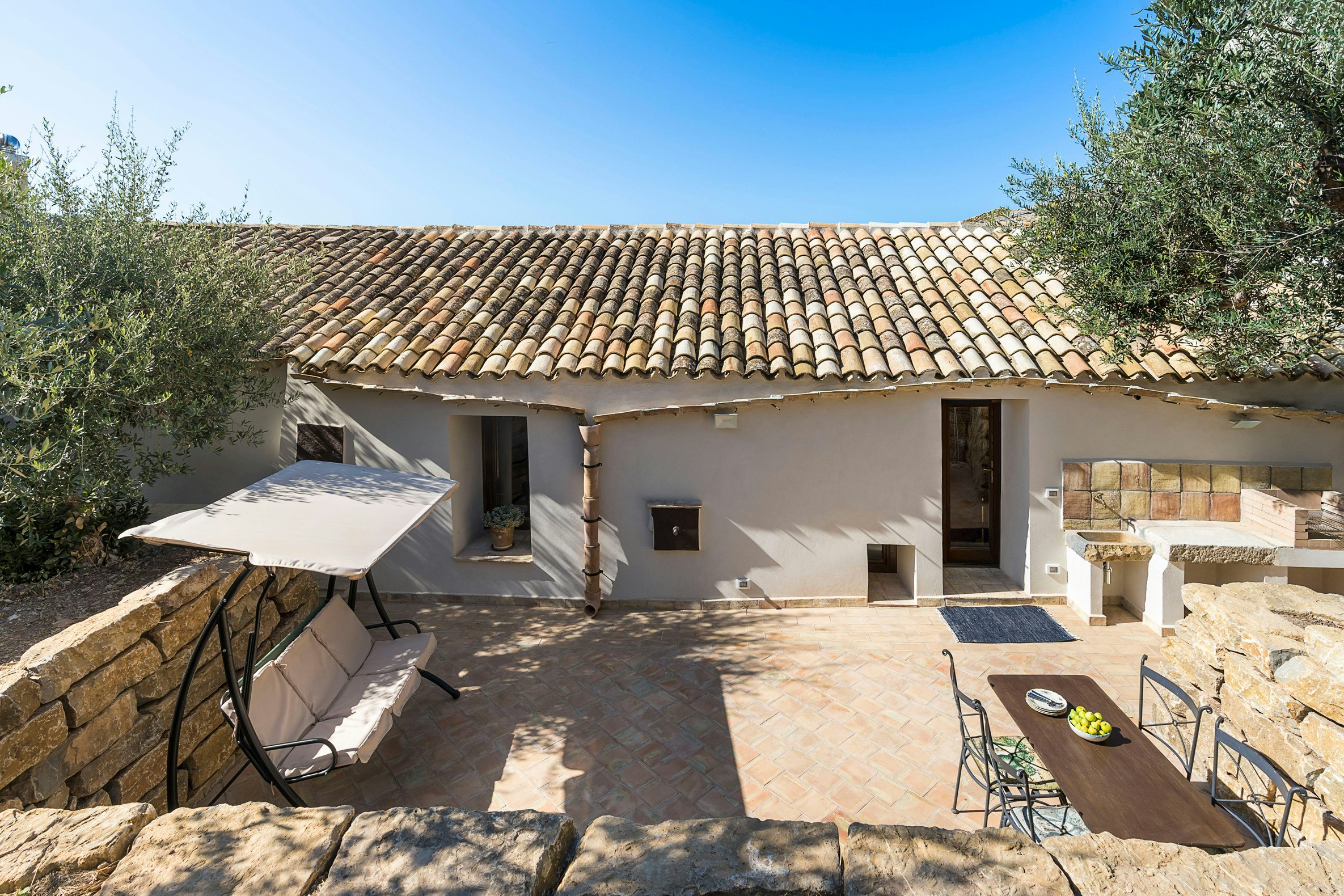 Trapani Hideaway