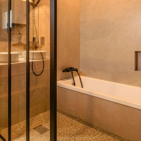 Enjoy a relaxing bath after a long day at the beach