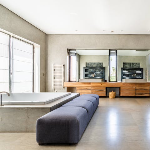 Indulge yourself with a long soak in this luxury bathtub