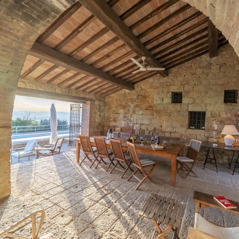 Enjoy an alfresco feast in the shade of the pergola