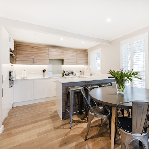 Cook in the fully-equipped kitchen or dine out in Battersea