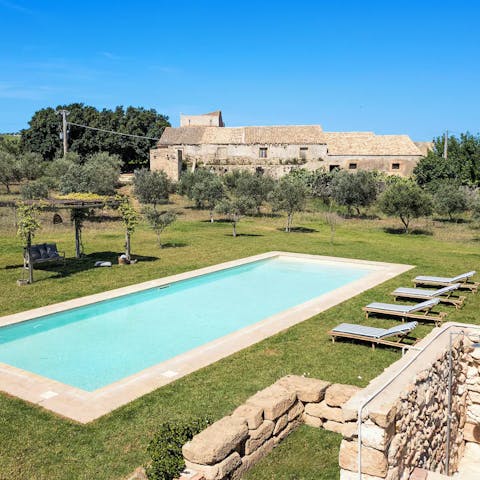 Unwind in total privacy beside the pool