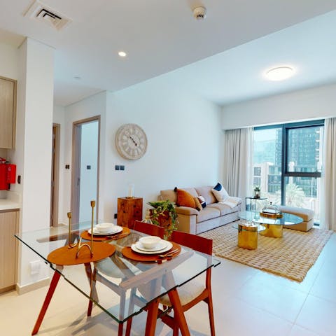 Return to the practical living space for a lazy evening at home