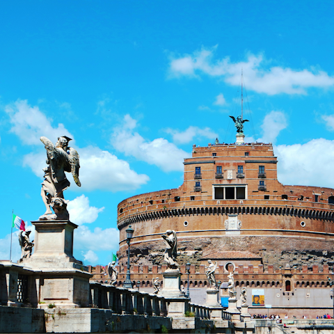 Discover Castel Sant'Angelo – twenty minutes away by foot