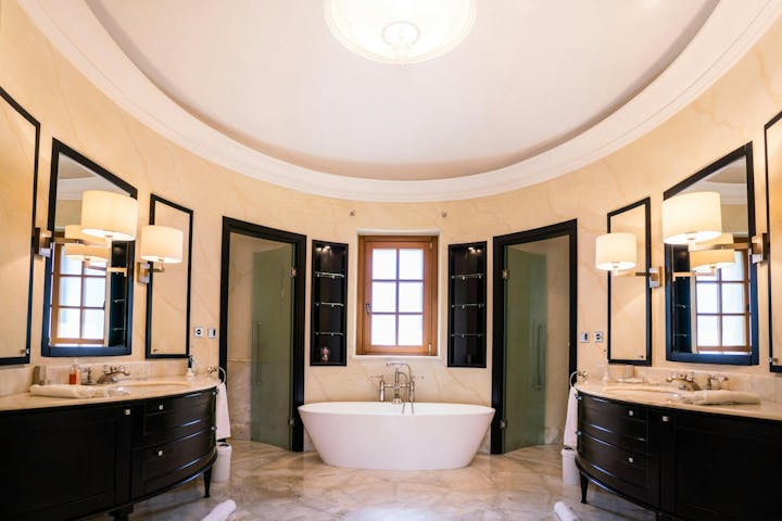 Bathroom photo