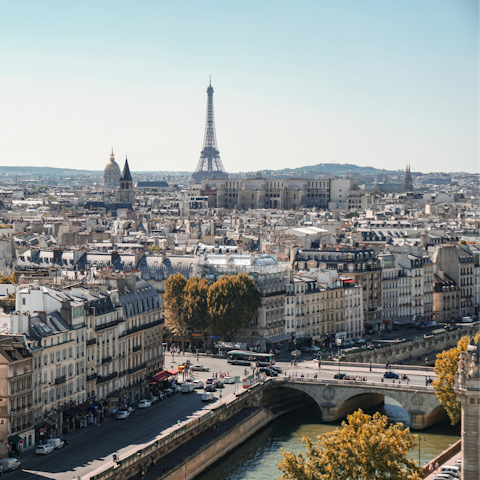 Hop on the Metro to reach central Paris in less than half an hour