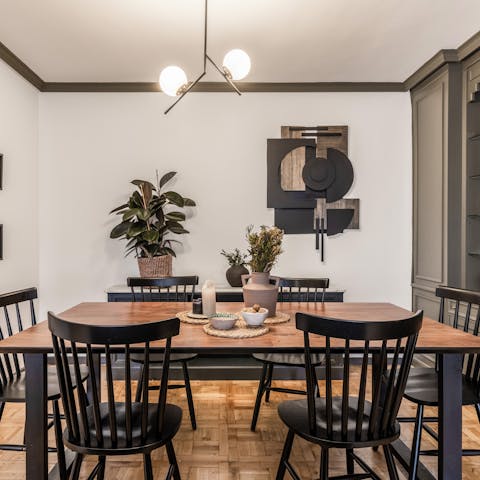 Lay the table for pre-dinner drinks and tapas
