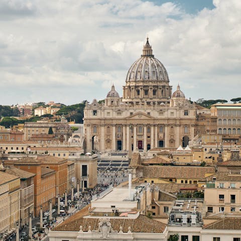 Take a leisurely fifteen-minute walk to the Basilica of St. John Lateran and the Scala Santa