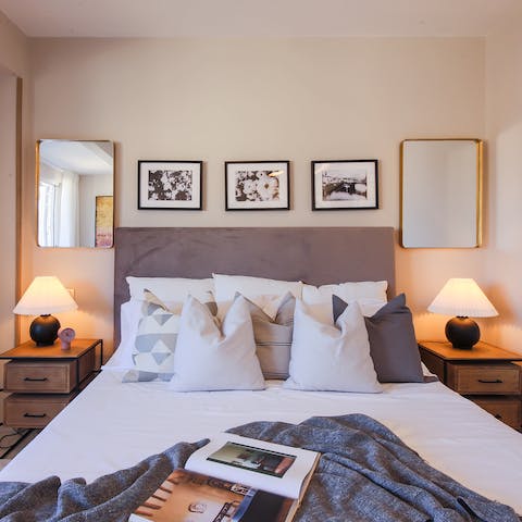 Sleep soundly in the comfortable bedroom