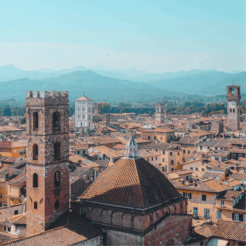 Wander the cobbled streets of the historic city of Lucca, which can be reached in a fifteen-minute drive
