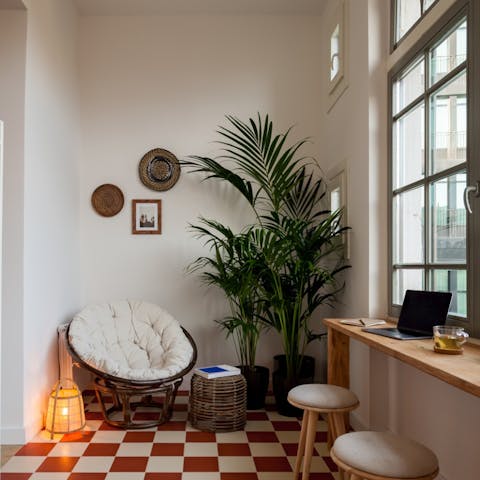 Extra details add a cool and cosy vibe