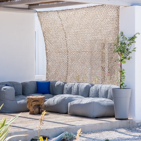 Savour a fresh cup of coffee as you bask in the island sun