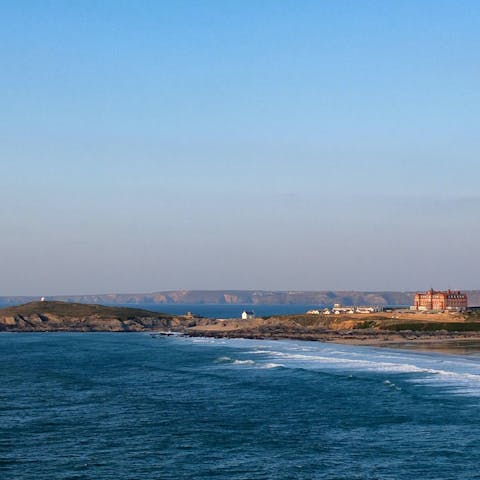 Embrace refreshing seafront strolls in Newquay
