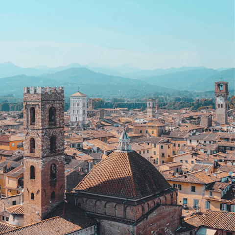 The home is located ten minutes from Lucca by car and offers easy access to the city's many attractions.