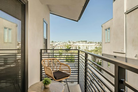 Catch the coastal breeze with views across the neighbourhood