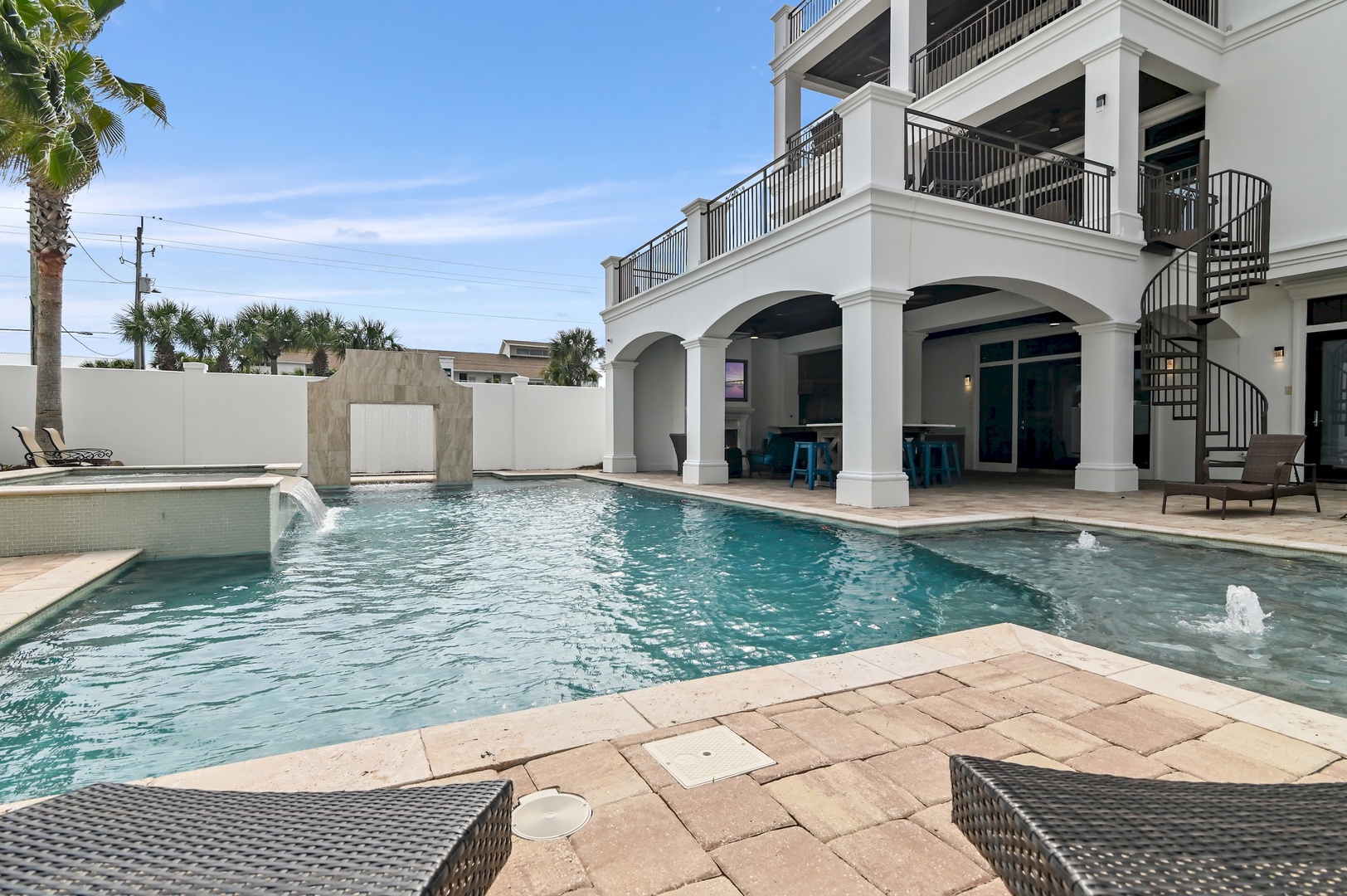 Aqua Shore Living
