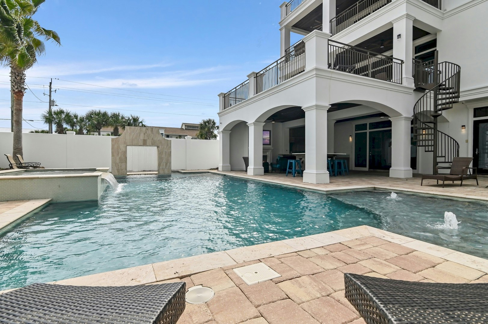 Aqua Shore Living